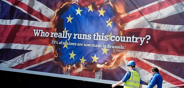 Sondaj, înainte de referendumul din Marea Britanie: Tot mai mulți cetățeni vor să iasă din UE. Lira sterlină, în picaj