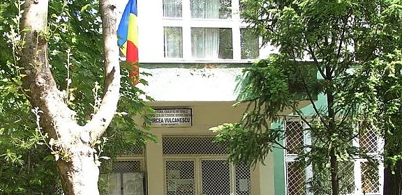 Consiliul Local al Primăriei Sector 4 va reanaliza marți decizia schimbării numelui liceului Mircea Vulcănescu!