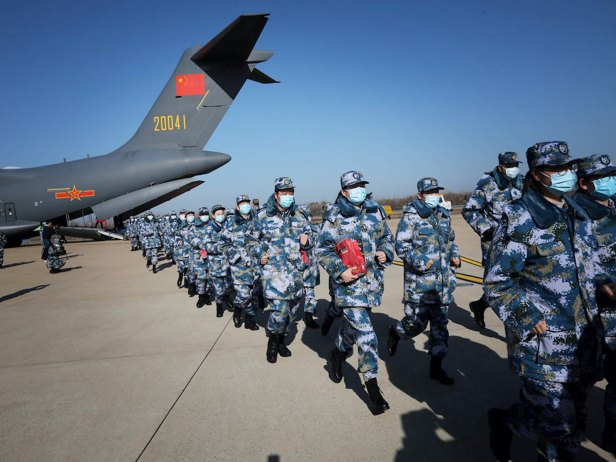 Tensiuni în Taiwan. Xi Jinping a trimis 27 de avioane chineze să survoleze insula după ce s-a sfătuit cu generalii săi timp de trei zile. "Este necesar să consolidăm experiența practică”, a subliniat liderul de la Beijing