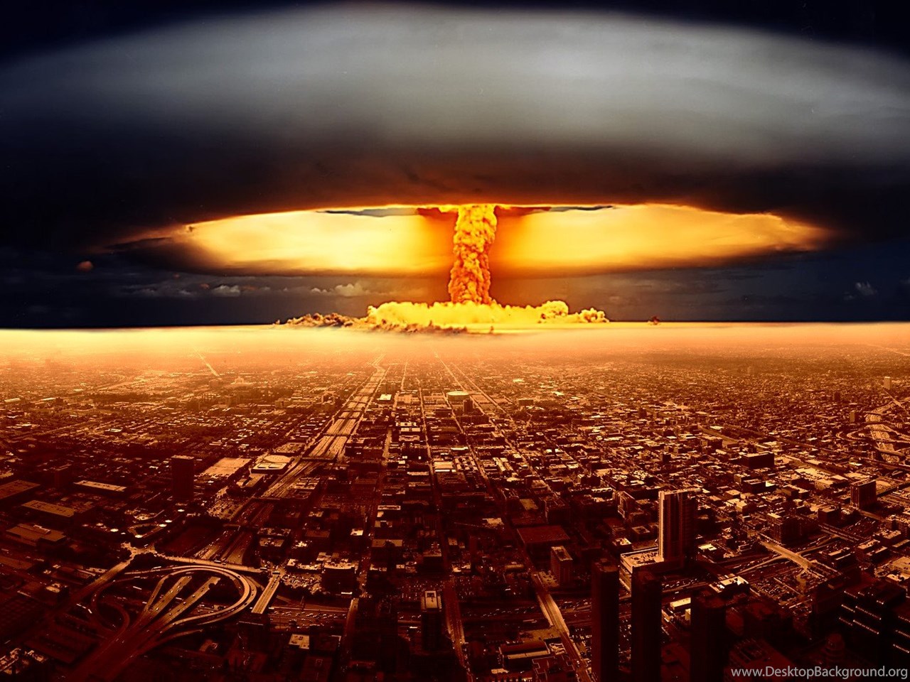 Nu susții suficient Ucraina până nu simți în față Explozia Nucleară!