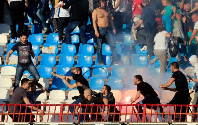 Violenţă la derbiul Serbiei, Steaua Roşie vs Partizan