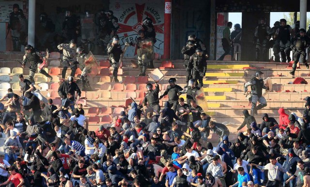 Violenţă la derbiul Serbiei, Steaua Roşie vs Partizan
