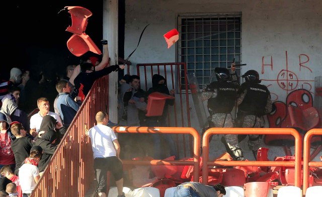 Violenţă la derbiul Serbiei, Steaua Roşie vs Partizan