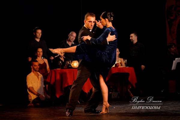 Luna tango, premieră la Craiova