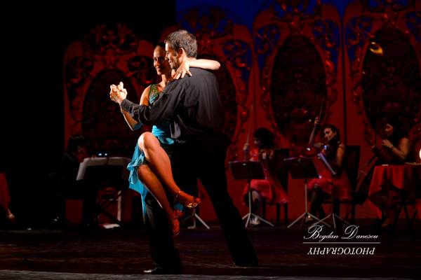 Luna tango, premieră la Craiova