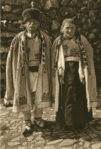 Rășinari – pereche de bătrâni