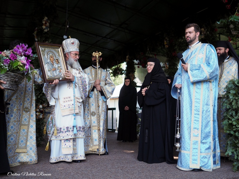 Trei sărbători la Văratec - Adormirea Maicii Domnului, Sf. Cuvios Iosif și Sf. Gheorghe Pelerinul - August 2021