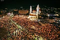 În 1967 devenea primul stat ATEU din lume.  Astăzi, mii de albanezi au primit lumina pascală la Catedrala Învierea Domnului din Tirana