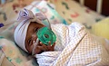 Miracolul vieții: Cel mai mic bebeluș din lume,  care cântărea la naștere doar 245 de grame, a fost externat