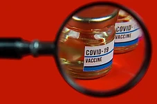 Hotărâre revoluționară: O instanță italiană ordonă analizarea conținutului „vaccinurilor” Covid-19 pentru a se stabili nocivitatea lor