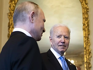 Ciocanul lui Biden: „O Lovitură de Decapitare pentru a-l UCIDE pe Putin în inima Kremlinului”