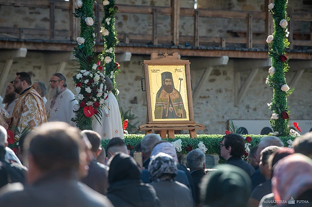 Foto: Mănăstirea Putna / Video în bază