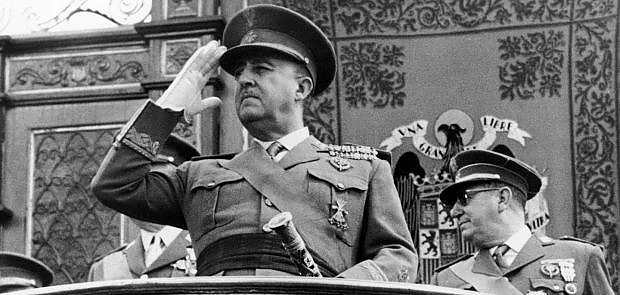 Fostul lider naționalist al Spaniei, generalul Franco, a fost scos din  mormântul în care se odihnea de 4 decenii de către guvernul socialist |  ActiveNews