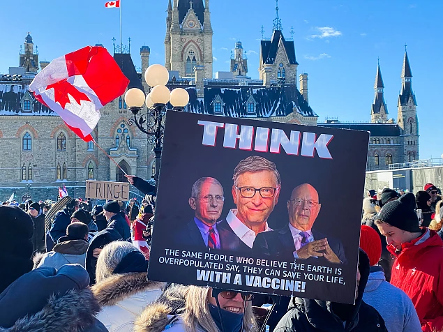Imagine sugestivă de la Convoiul Libertății din Ottawa, Canada