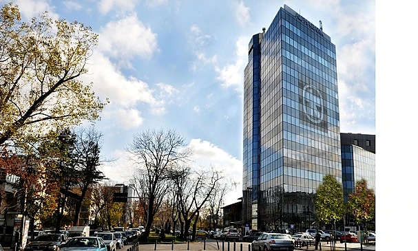 Sediul central din București al Alpha Bank Romania