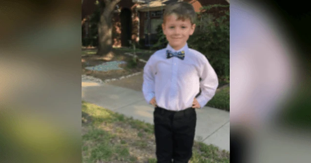 SUA, cazul băiețelului de 7 ani pe care mama vrea să-l facă fetiță: Un judecător a decis că tatăl va avea un cuvânt de spus în deciziile medicale ce se vor lua pentru copil. Procesul de „tranziție” gender ar putea fi oprit