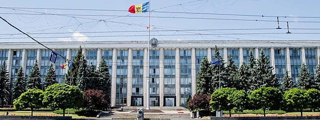 Republica Moldova introduce starea de urgență în sănătate și condiționarea accesului la evenimente de dovada vindecării, testării sau vaccinării Covid