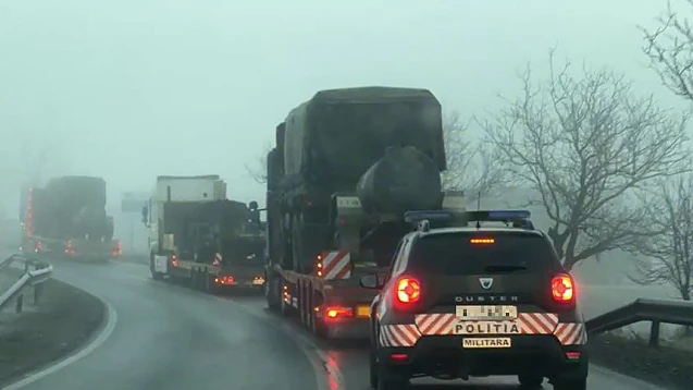 Accident ciudat cu un convoi militar NATO în Ialomița. Doi soldați răniți și cinci camioane implicate