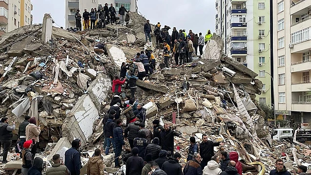 Cutremur de proporții în Turcia și Siria: Peste 500 de oameni au murit. VIDEO